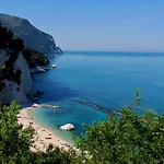 Bed & Breakfast Casa Fanny Riviera Del Conero