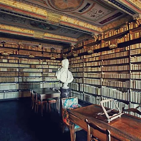 Casa Fanny Riviera Del Conero 4*