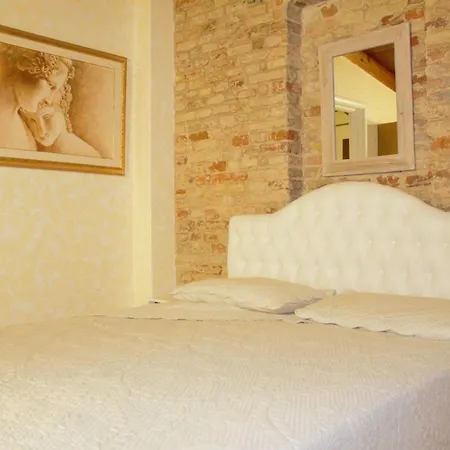 Casa Fanny Riviera Del Conero 4* Loreto