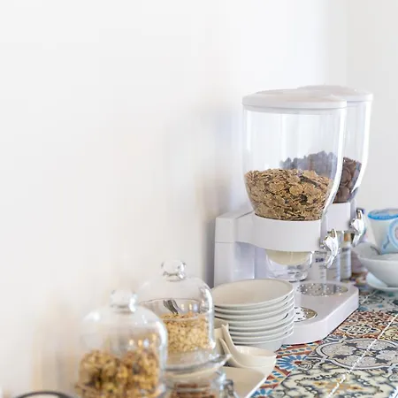 Casa Fanny Riviera Del Conero Bed & Breakfast 4*