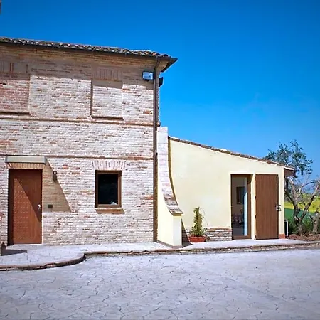 Casa Fanny Riviera Del Conero 4* לורטו