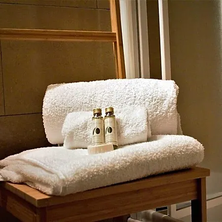 לינה וארוחת בוקר Casa Fanny Riviera Del Conero 4*